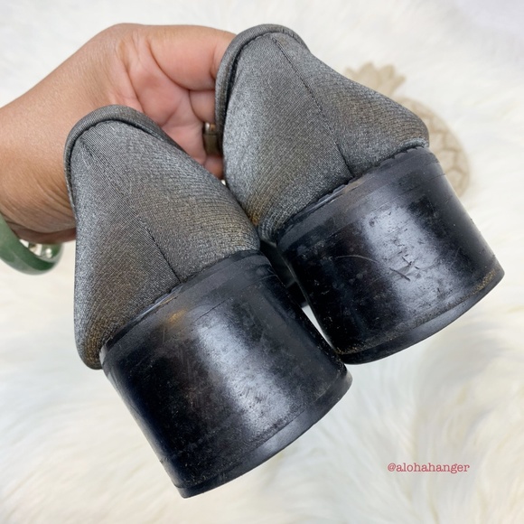 Stuart Weitzman Vintage Gray Slip On Heel Loafers! - Picture 5 of 8